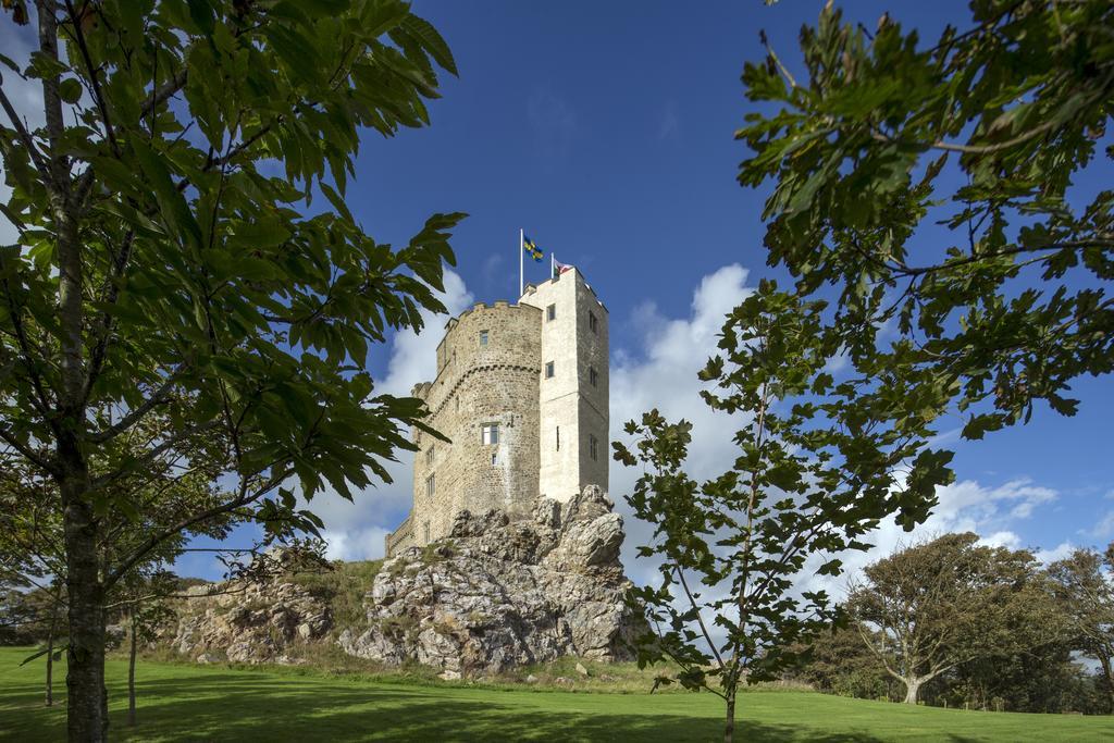 Roch Castle 호텔 외부 사진